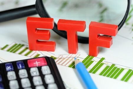 “巨無霸”ETF來了 華夏上證50ETF規(guī)模達(dá)504億元